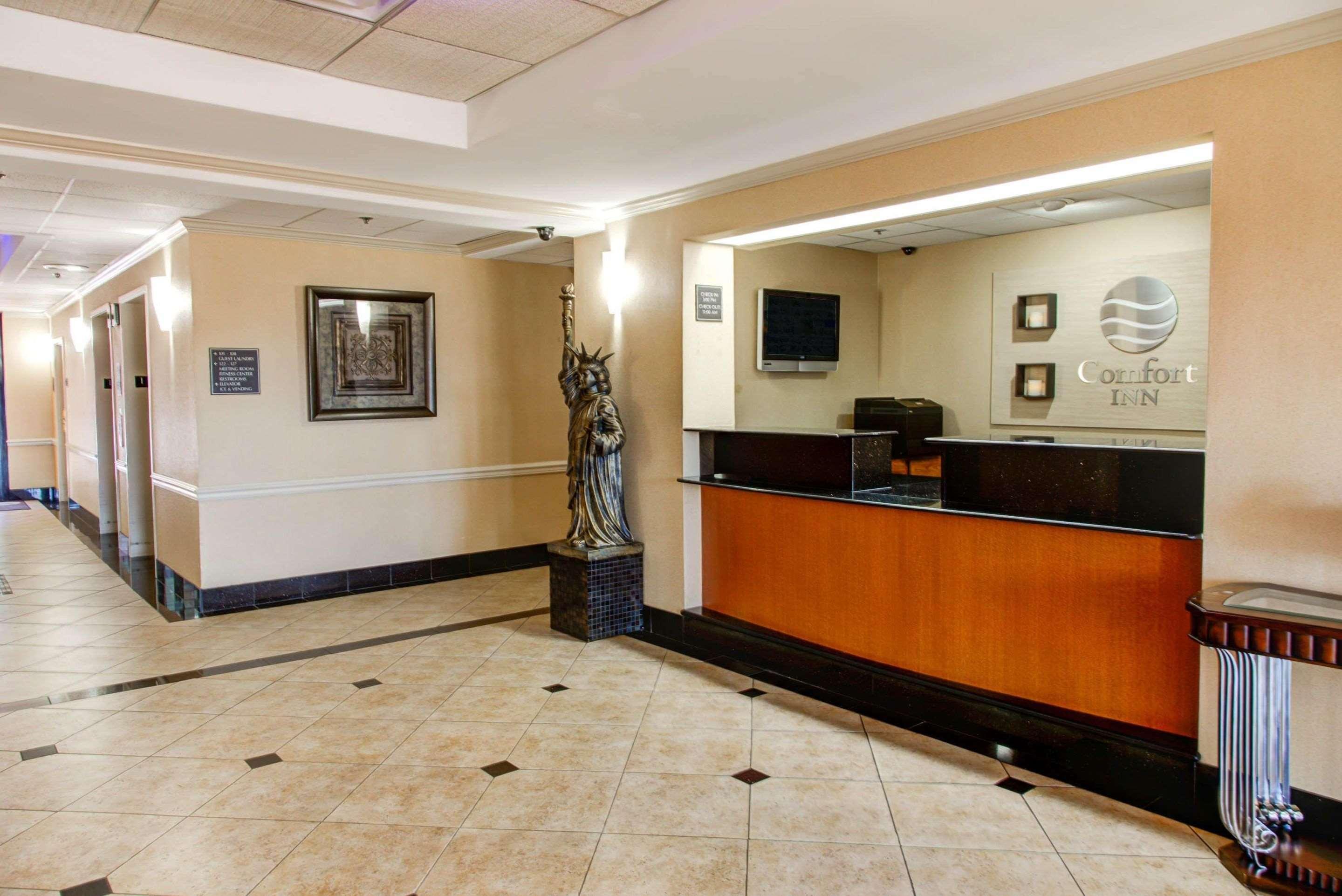 Comfort Inn Birmingham Homewood Buitenkant foto