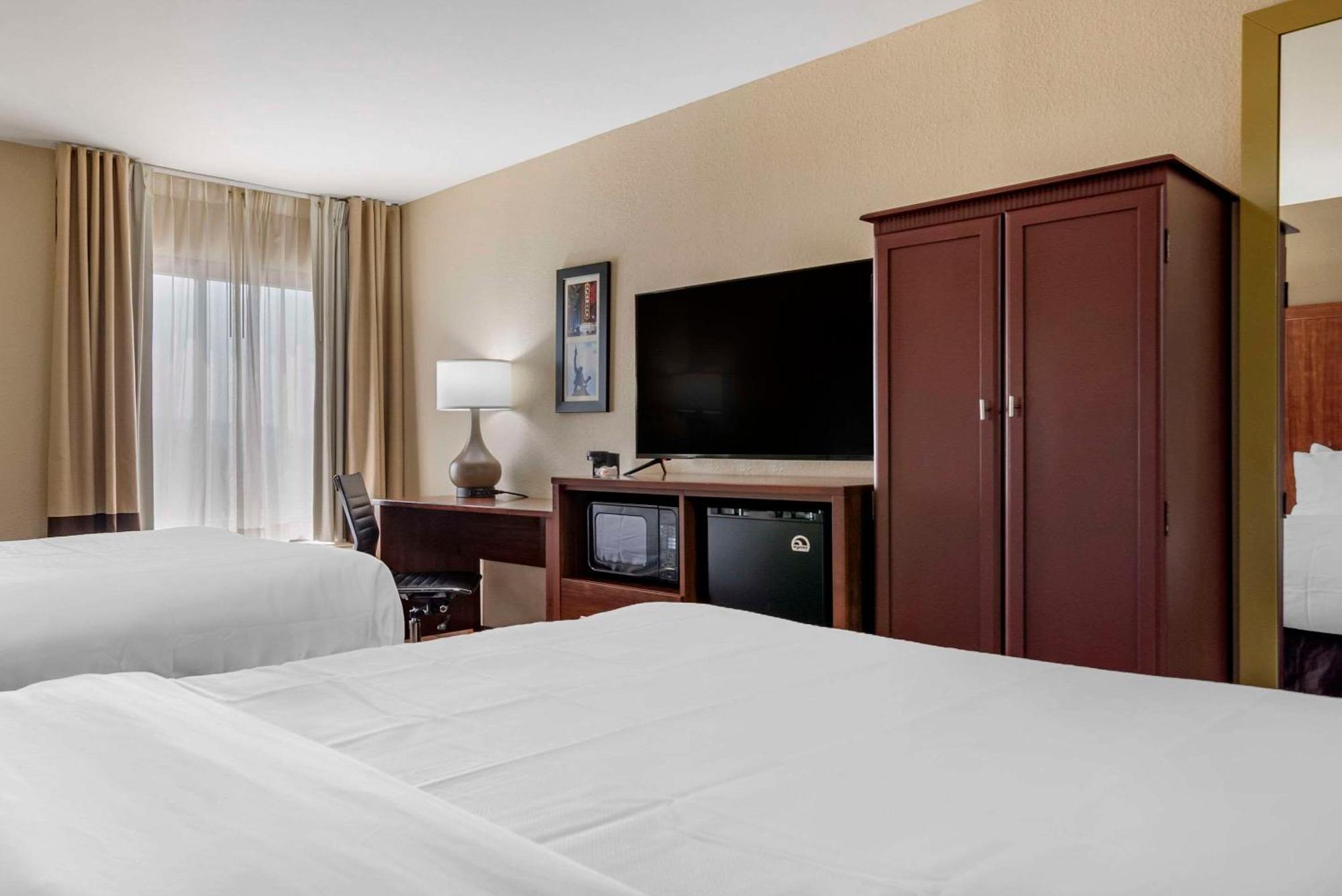 Comfort Inn Birmingham Homewood Buitenkant foto