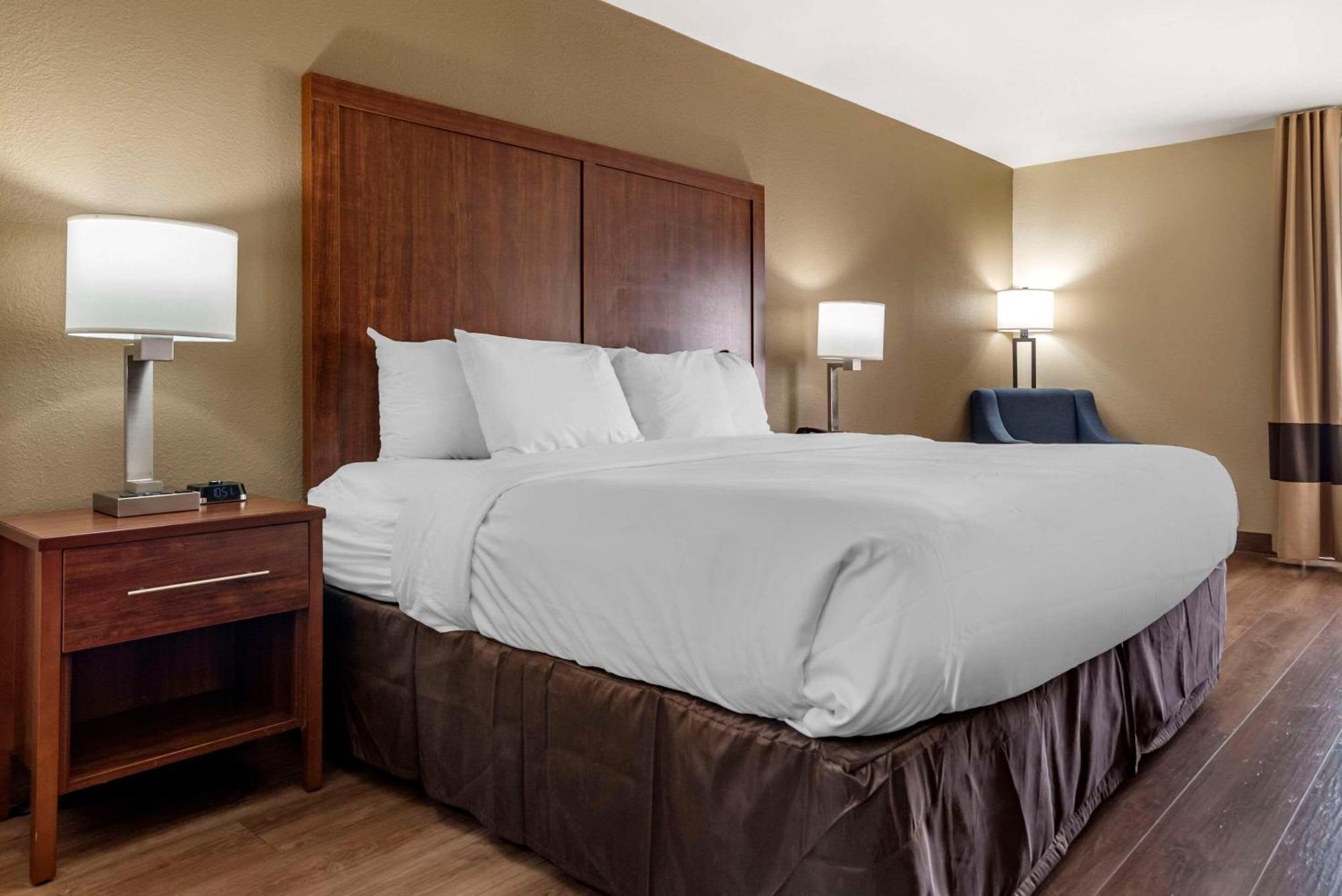 Comfort Inn Birmingham Homewood Buitenkant foto